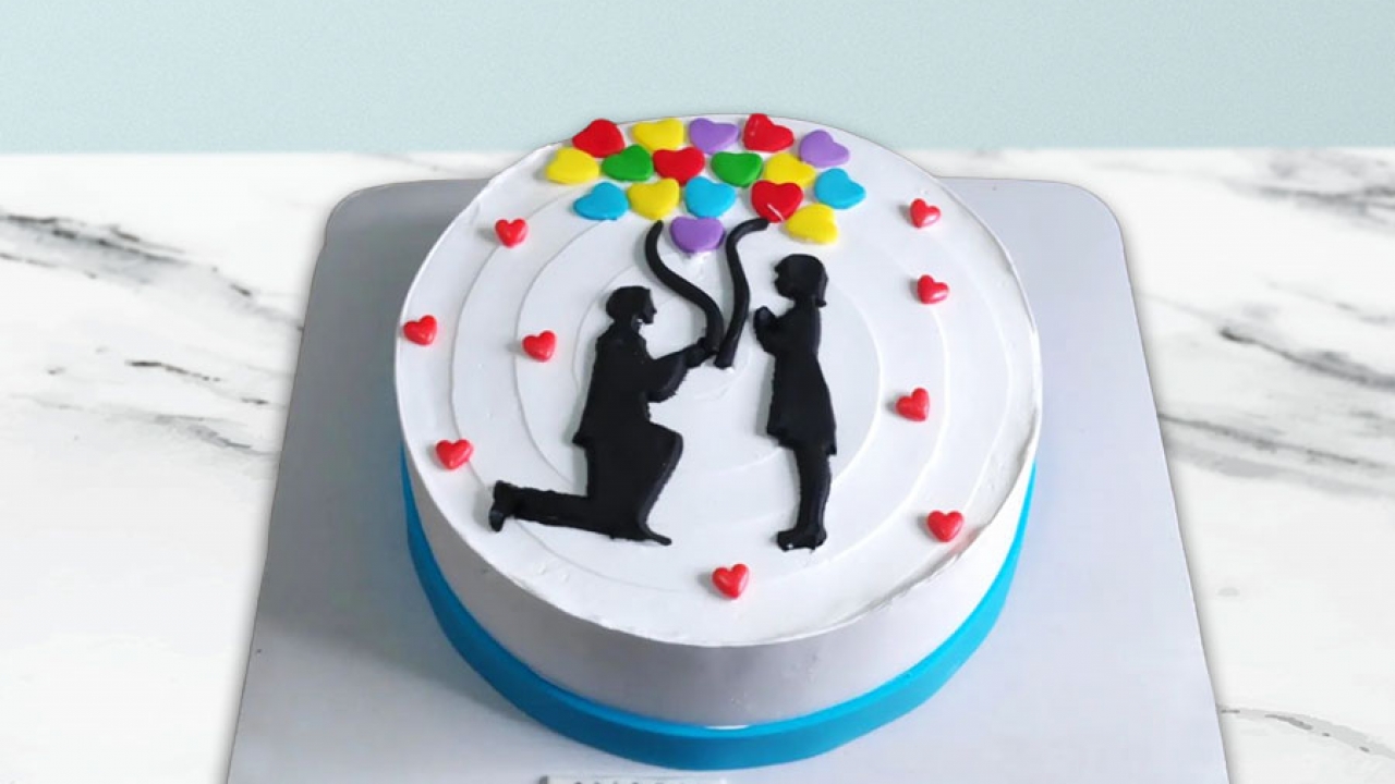 Best Designer Wedding Cakes in Noida