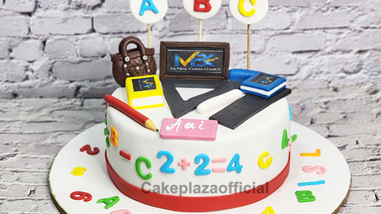 Order Customized Cakes in Gurgaon