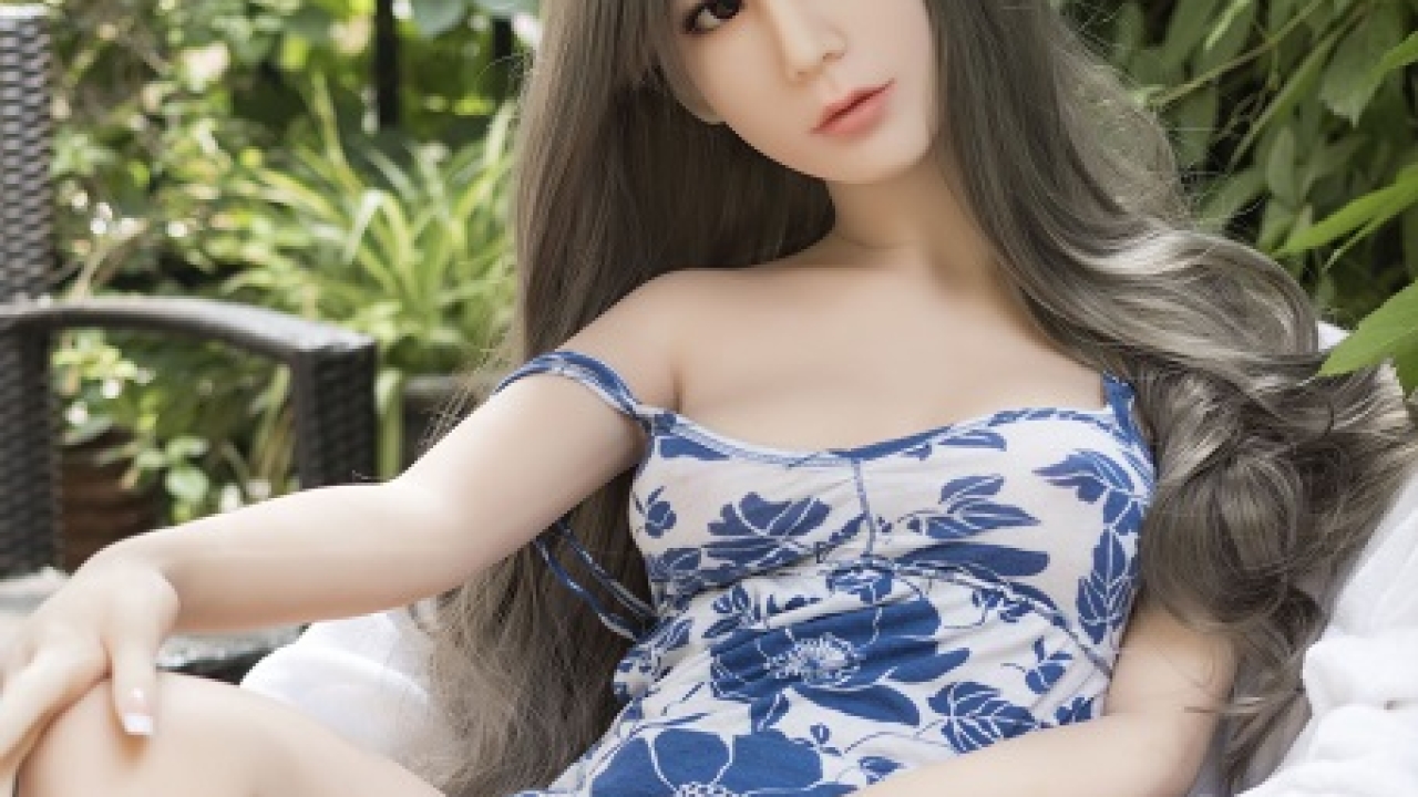 Are sex dolls really different from sex toy?