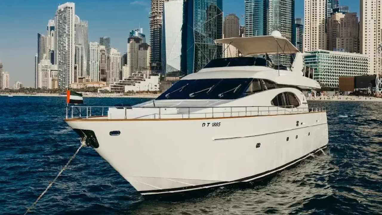 Dubai's Most Luxurious Yacht Charters for Proposal Cruises